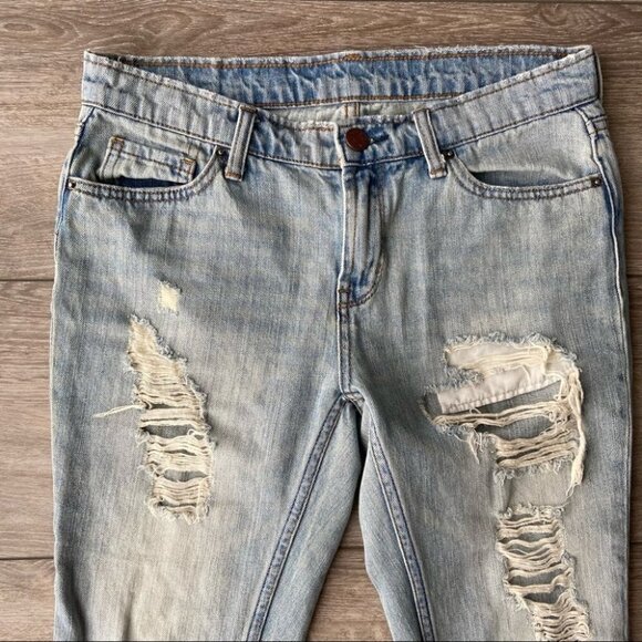 BDG Slim Boyfriend Low  Rise Ripped Jeans - Picture 4 of 16